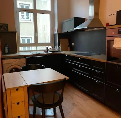 Apartment Joli Canut - Proche De Fourviere - 6 Couchages Lyon